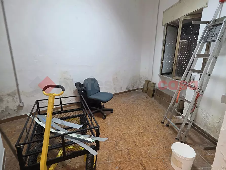 Immagine 28 di Ufficio in vendita  in Via Ferrante Imparato, 33 a Napoli