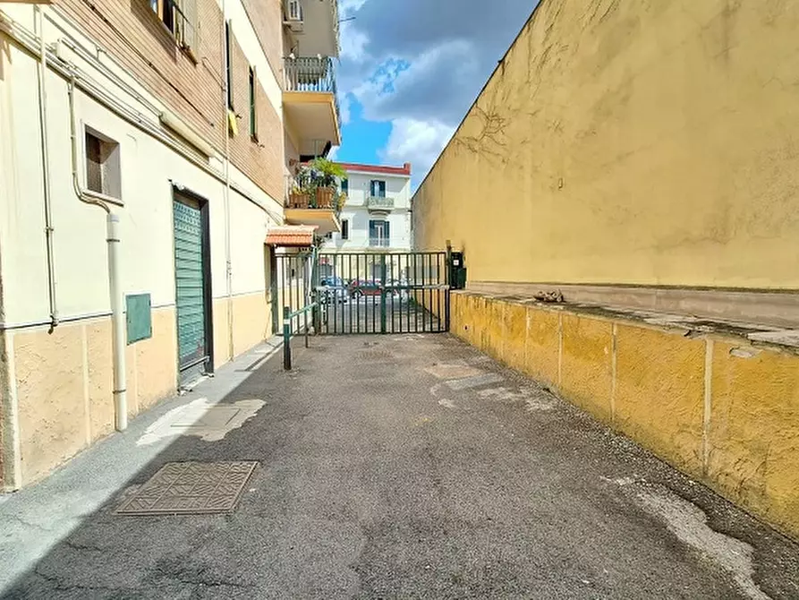 Immagine 3 di Appartamento in vendita  in Via Roma a Melito Di Napoli