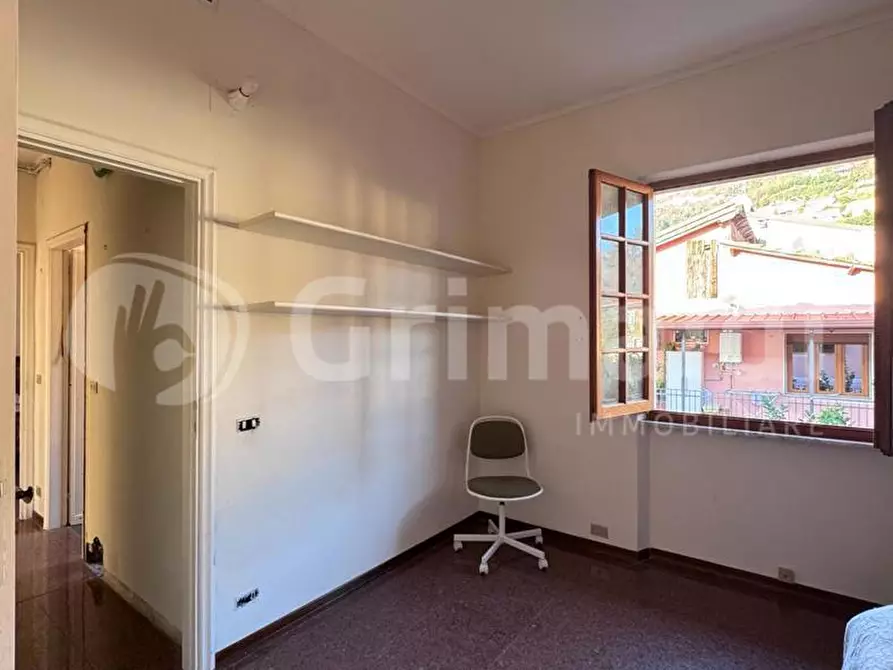 Immagine 14 di Appartamento in vendita  in Via RIPA, 31 a Massa
