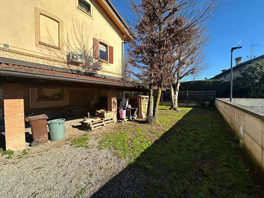 Immagine 17 di Appartamento in vendita  in Via G.B. Sufflico, 4 a Palazzolo Sull'oglio