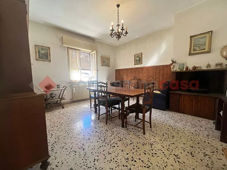 Immagine 15 di Appartamento in vendita  in Via Guglielmo Marconi a Spoleto