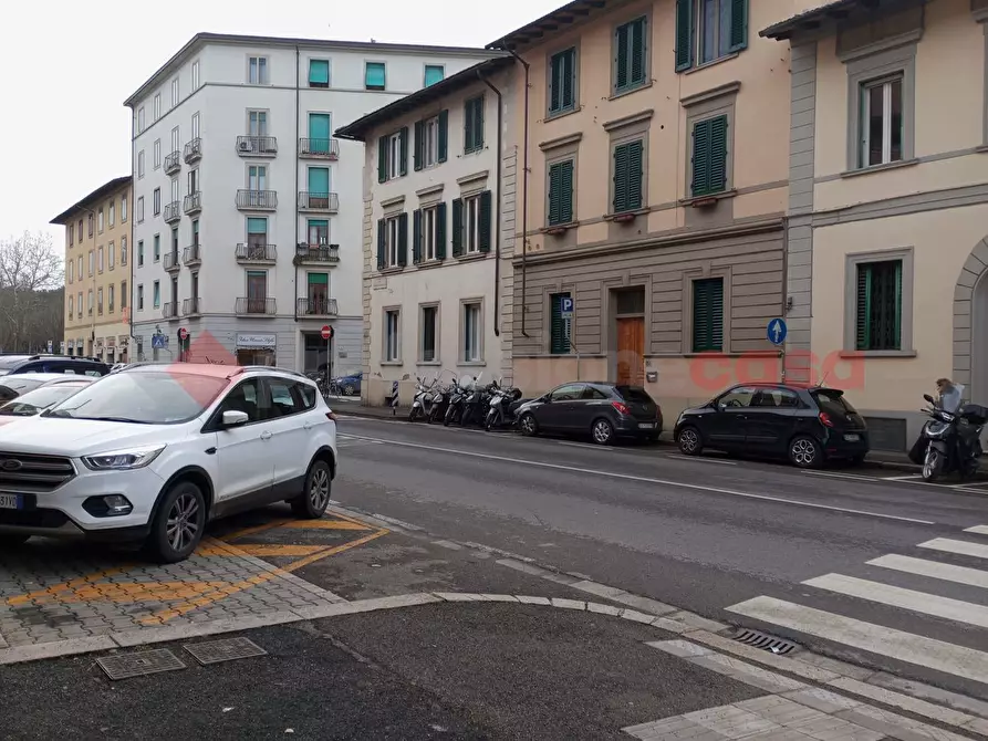 Immagine 5 di Negozio in affitto  in Via GABRIELE D'ANNUNZIO a Firenze