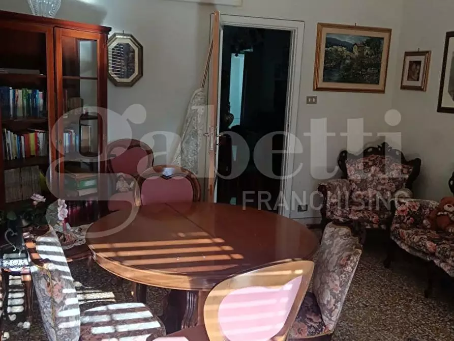 Immagine 4 di Appartamento in vendita  in Via DANTE, 184 a Taranto