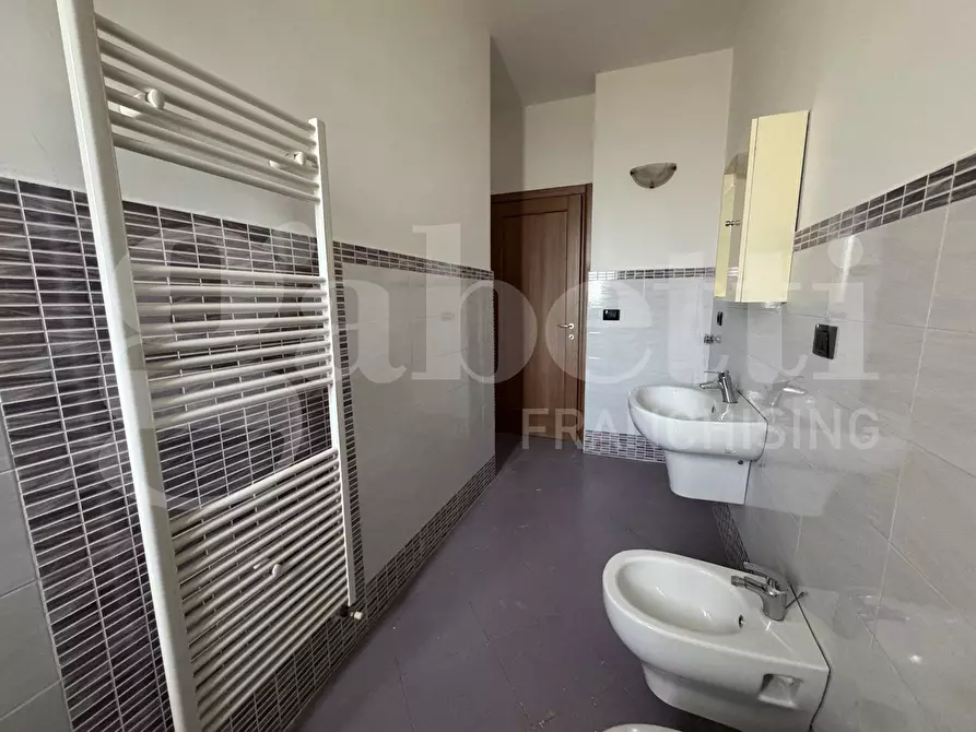 Immagine 16 di Appartamento in vendita  in Viale Grassi, 140 a Lecce