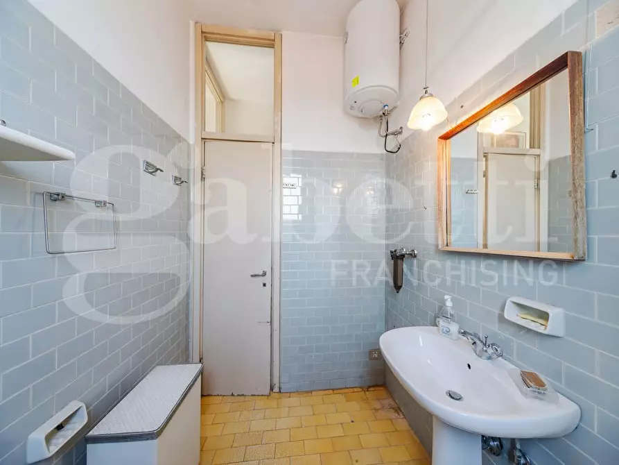 Immagine 16 di Appartamento in vendita  in Via Carlo Alberto, 39 a Monza