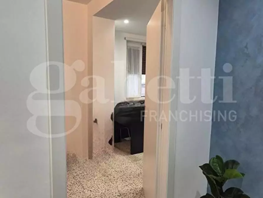 Immagine 7 di Appartamento in vendita  in Via DELLE IV GIORNATE, 37 a Torre Annunziata