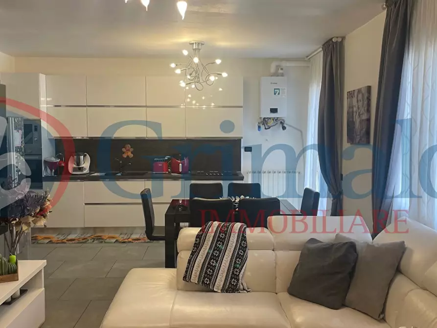 Immagine 7 di Appartamento in vendita  in Via Albert Einstein a Pontedera