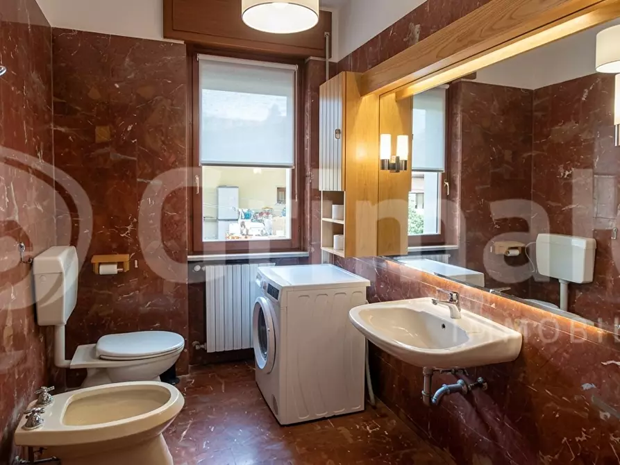 Immagine 22 di Appartamento in vendita  in Via CHIUSA, 38 a Massa