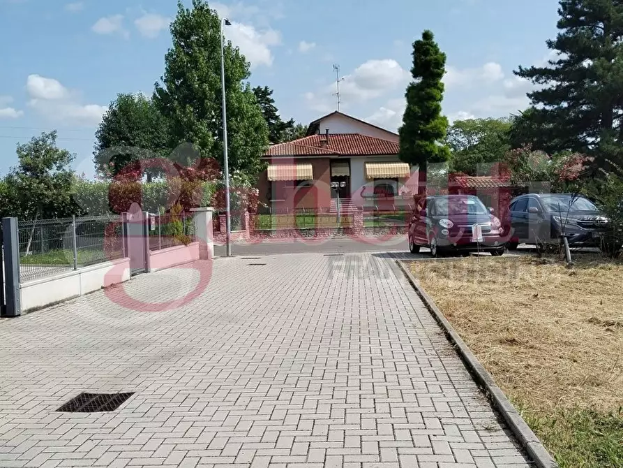 Immagine 2 di Terreno residenziale in vendita  in Via Prato Fiorito, 0 a Cento
