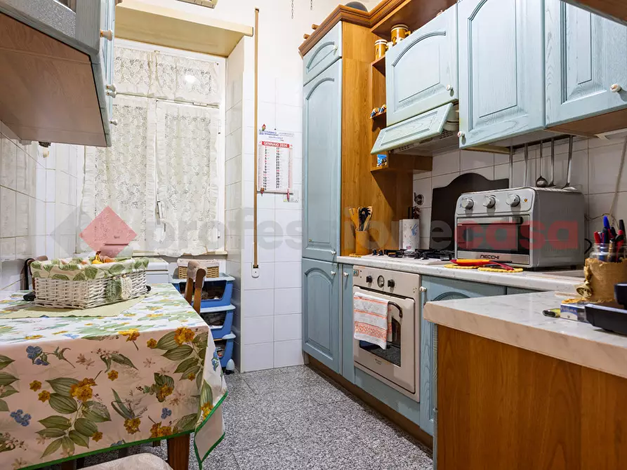 Immagine 14 di Appartamento in vendita  in Via Riofreddo a Roma