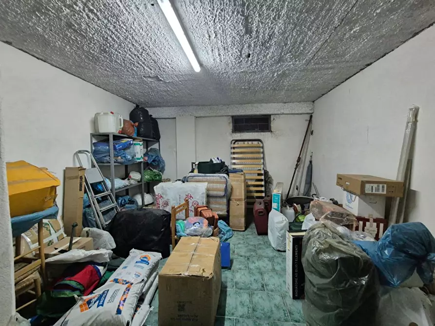 Immagine 46 di Appartamento in vendita  in Via Roma, 9 a Torre Annunziata