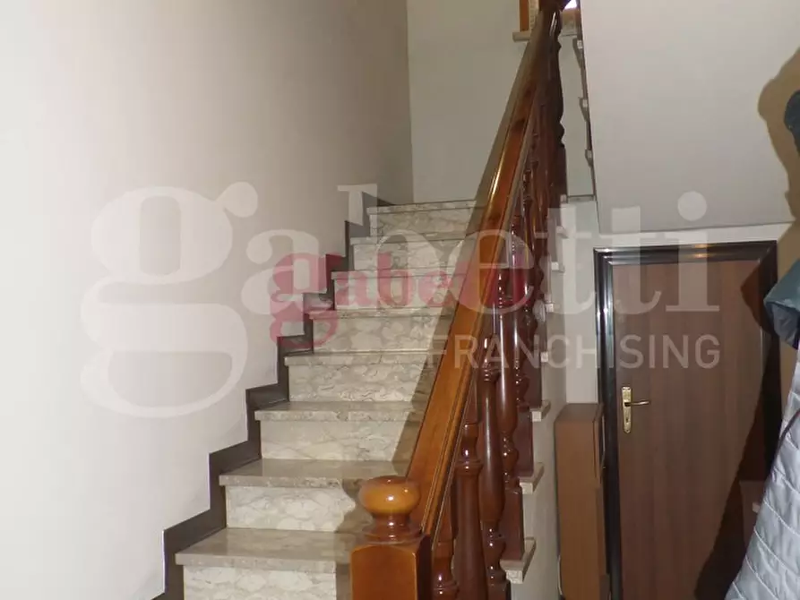 Immagine 15 di Casa bifamiliare in vendita  in Via Cilea, 8 a Bondeno