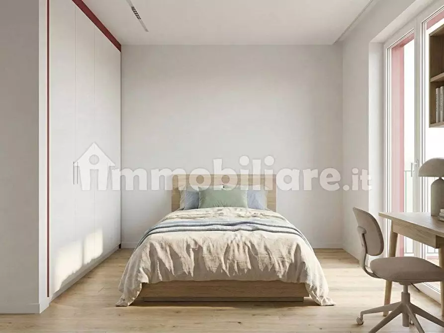 Immagine 3 di Appartamento in vendita  in Via Ugo De Carolis, 31 a Roma
