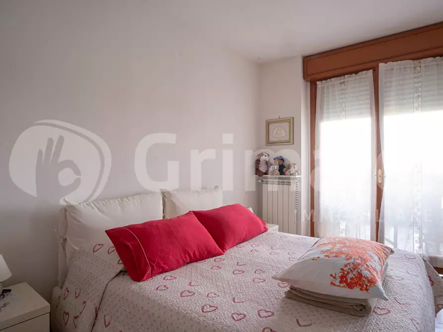 Immagine 17 di Appartamento in vendita  in Via Roberto Ago, 50D a Roma