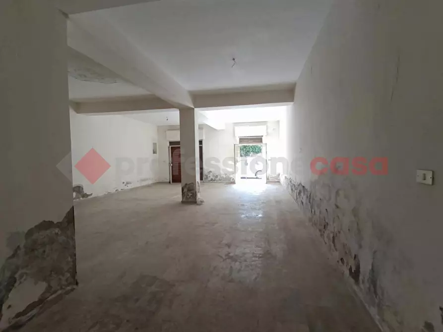 Immagine 2 di Magazzino in affitto  in Via SBARRE INFERIORI, 202c a Reggio Di Calabria