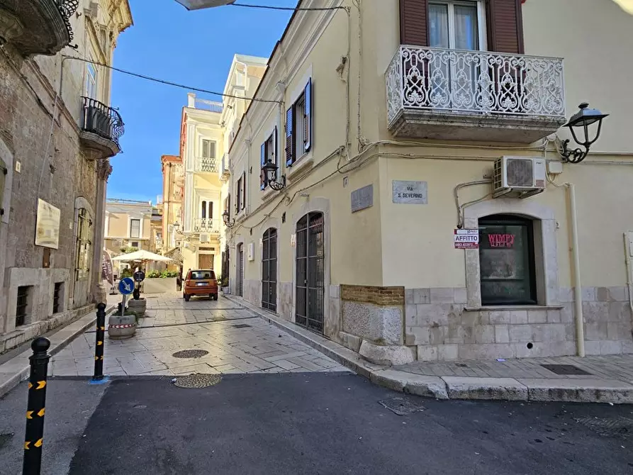 Immagine 2 di Negozio in affitto  in Piazza Municipio, 17 a San Severo