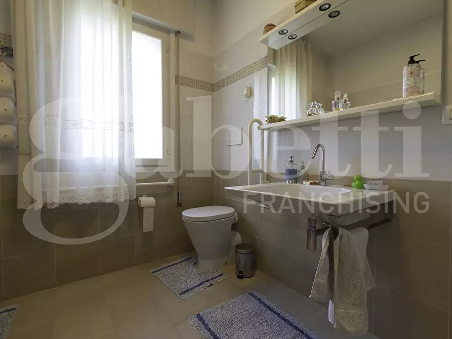 Immagine 21 di Casa bifamiliare in vendita  in Via delle Rose, 10 a Mogliano Veneto