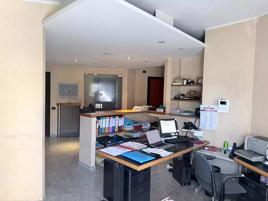 Immagine 3 di Ufficio in affitto  in Corso Padre Lorenzo, 29 a Aosta