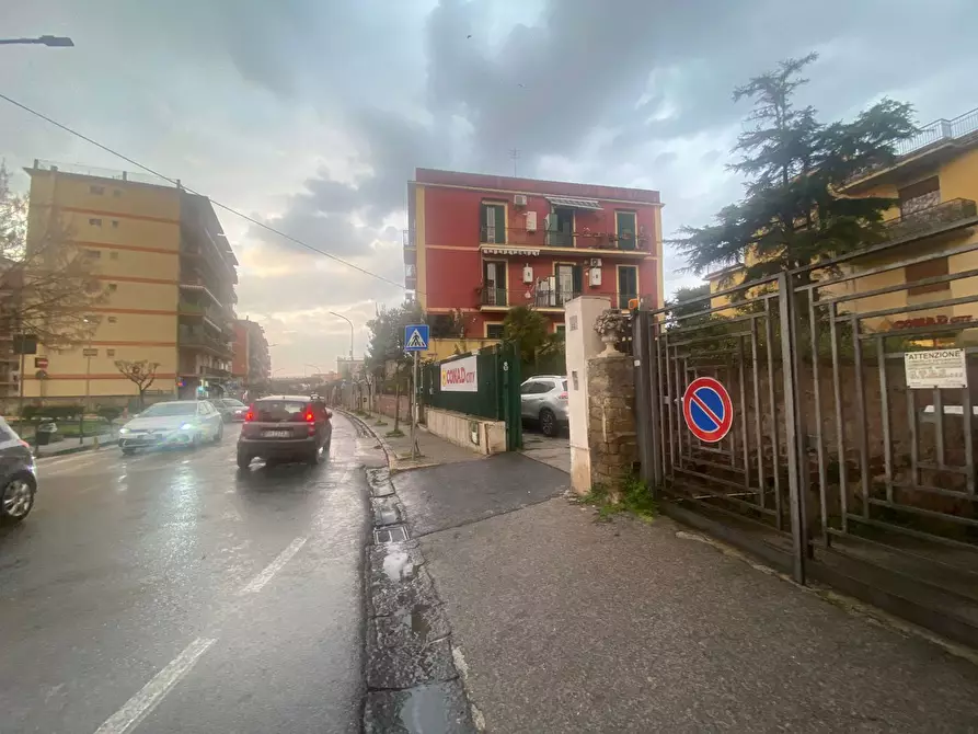 Immagine 6 di Negozio in affitto  in Via San Martino, 26 a San Giorgio A Cremano