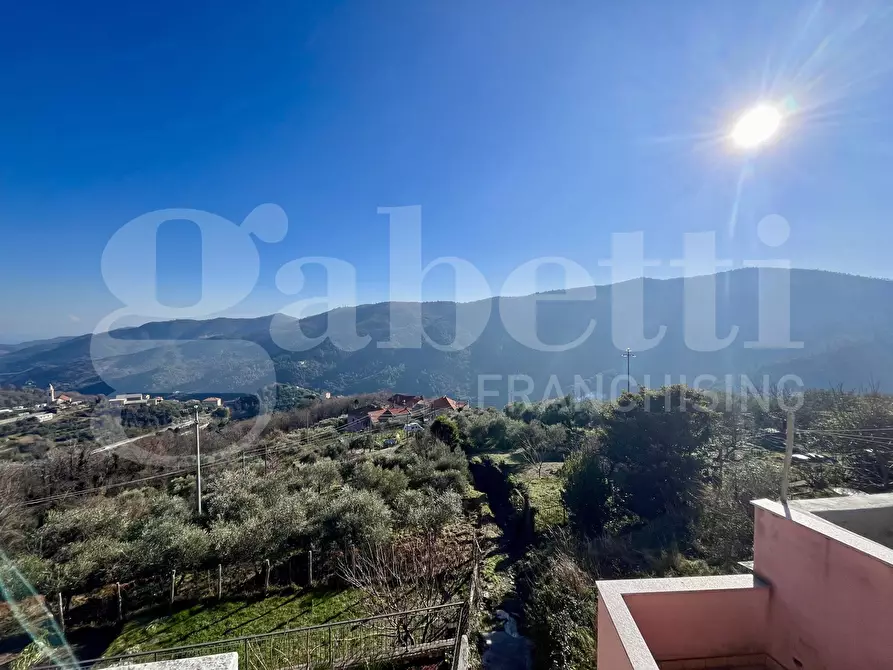 Immagine 28 di Terratetto in vendita  in Via Contrada a Vado Ligure