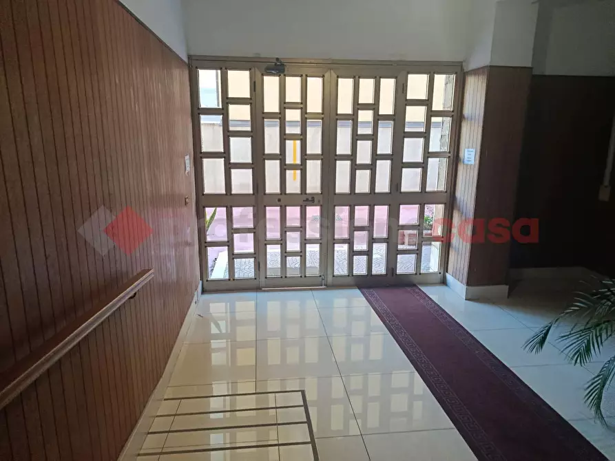 Immagine 2 di Appartamento in vendita  in Via sbarre centrali, 311 a Reggio Di Calabria