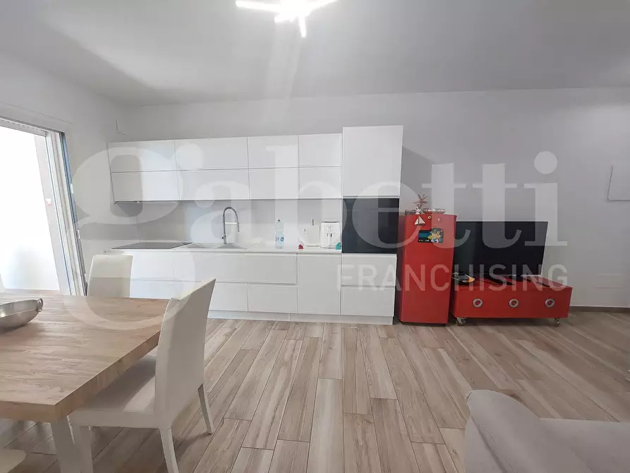 Immagine 6 di Appartamento in vendita  in Via Emilia, 2 a Alba Adriatica