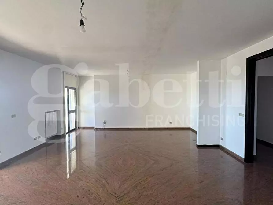 Immagine 6 di Appartamento in vendita  in Via Cesare Diomede Fresa a Bari