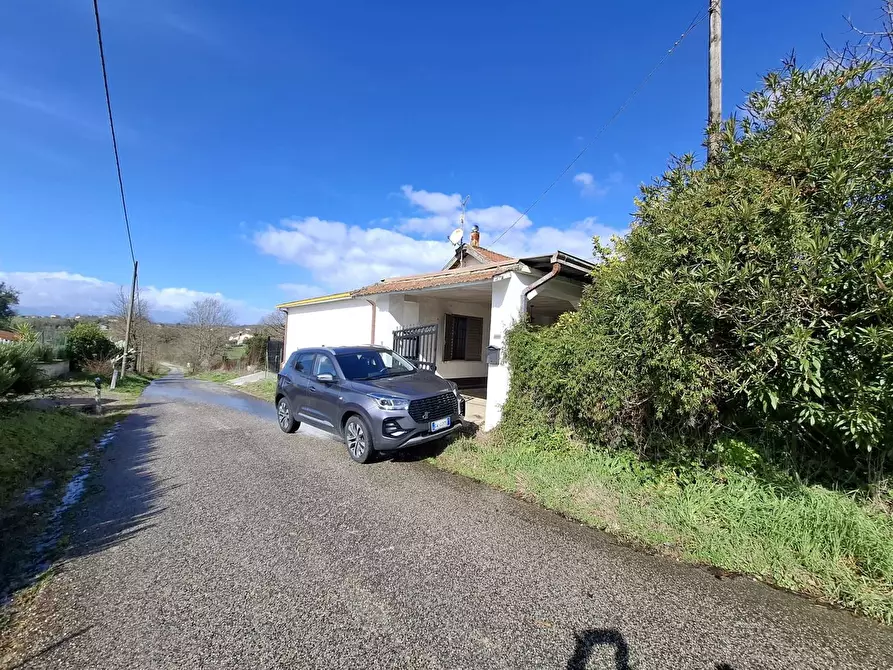 Immagine 3 di Casa indipendente in vendita  in Via Tramonti, snc a Arce