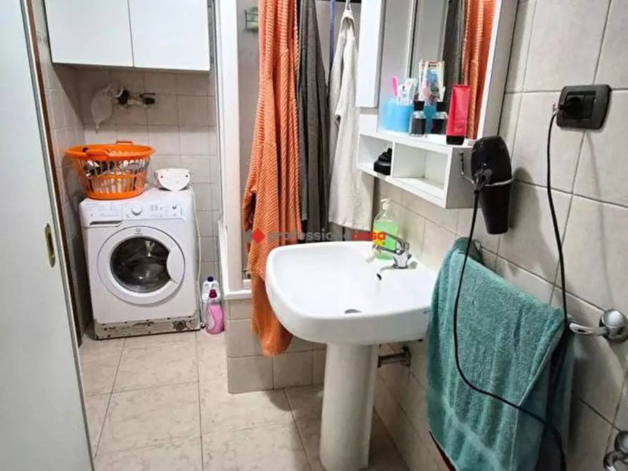 Immagine 11 di Appartamento in vendita  in Via Della Lupa, 13 a Foggia