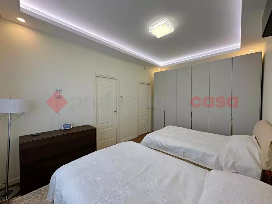 Immagine 41 di Villa in vendita  in Via Delle Robinie a Opera