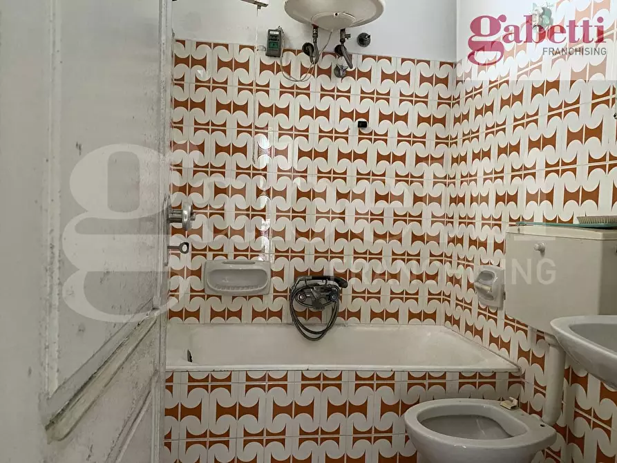 Immagine 11 di Casa indipendente in vendita  in Via Roma, 35 a Cannole