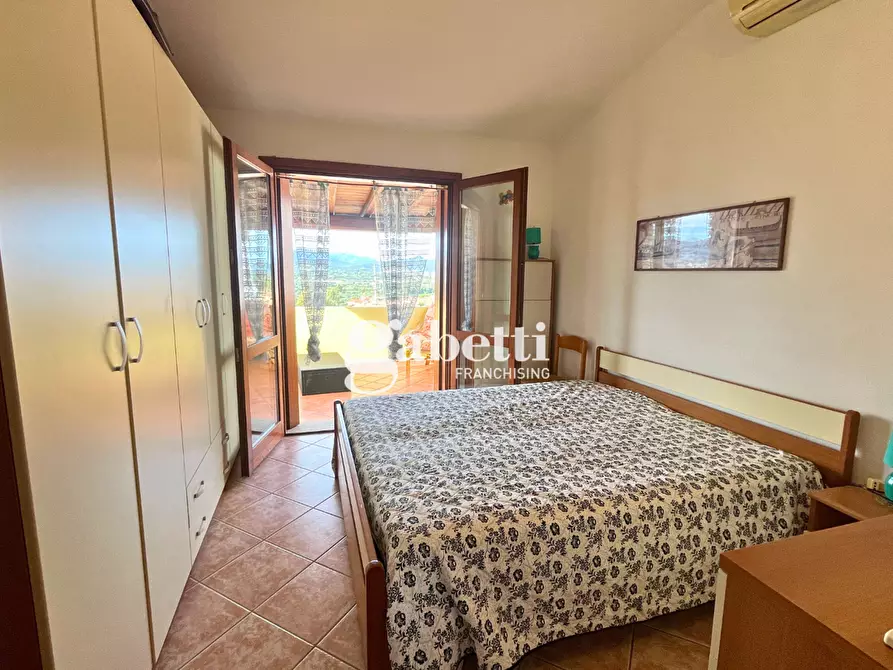 Immagine 18 di Appartamento in vendita  in Via Ulisse, 7 a Budoni