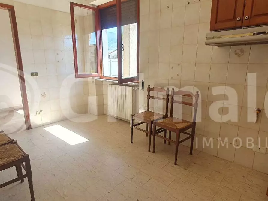 Immagine 8 di Appartamento in vendita  in Via CHIUSA, 38 a Massa