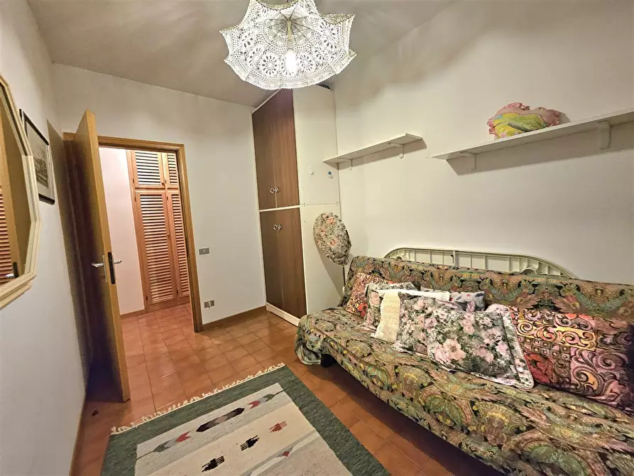 Immagine 11 di Appartamento in vendita  in Via PULICHE, 225 a Massa