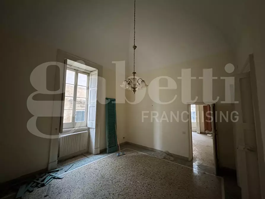 Immagine 7 di Appartamento in vendita  in Via Corte dei Guarini, 11 a Lecce