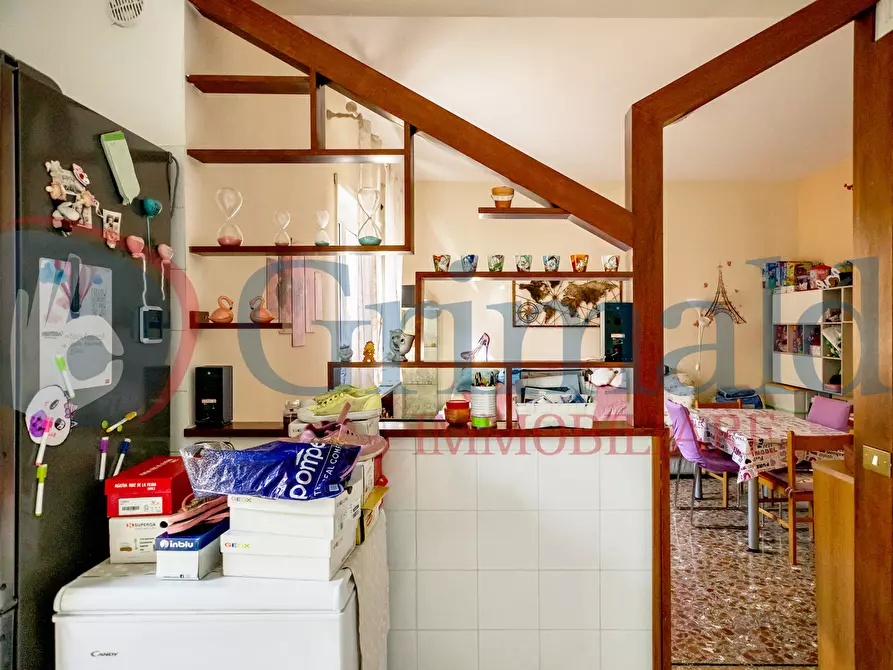 Immagine 9 di Appartamento in vendita  in Via Mario Carrara, SNC a Roma