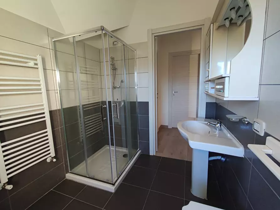 Immagine 11 di Attico in vendita  in Via C/DA LUCA, SNC a Chiaravalle Centrale