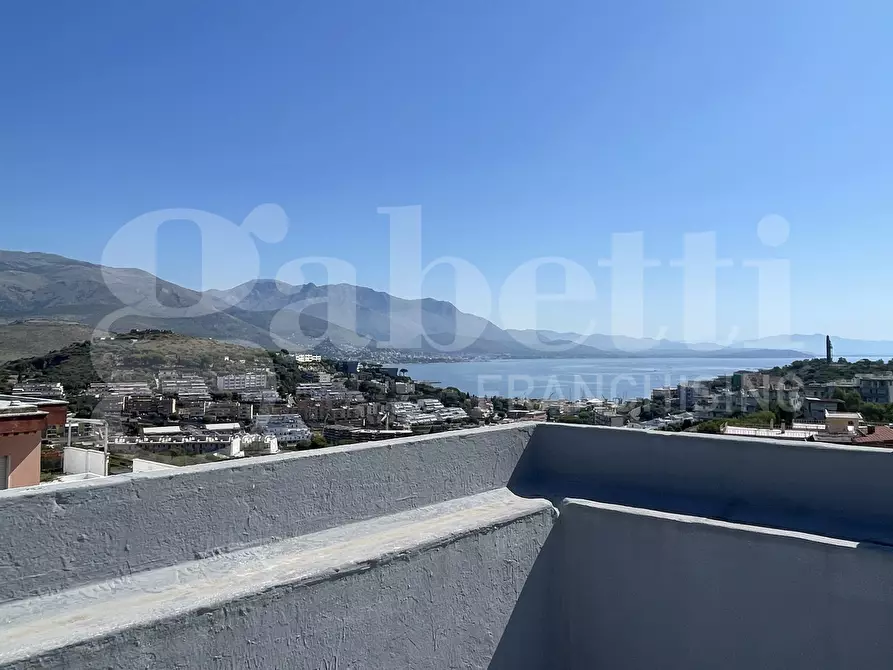 Immagine 6 di Attico in vendita  in Via Cuostile IV trav.Dx, 1 a Gaeta