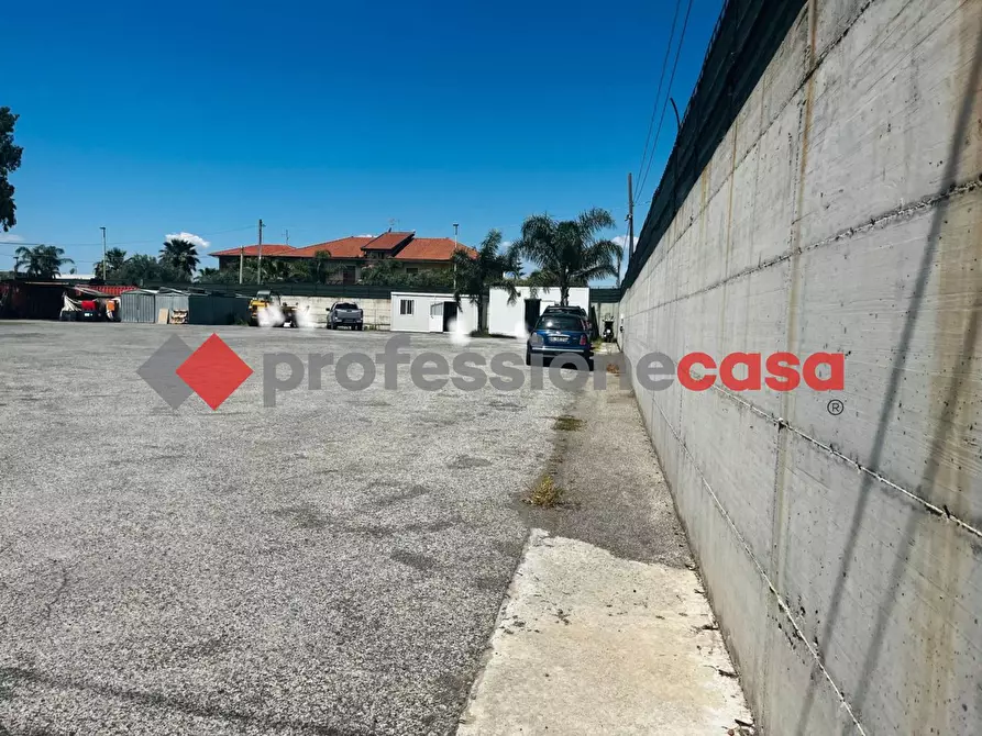 Immagine 10 di Terreno agricolo in affitto  in Via Stromboli, sn a Belpasso