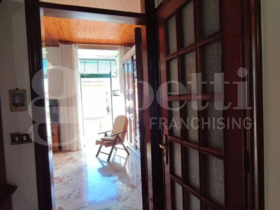 Immagine 28 di Appartamento in vendita  in Corso Umberto I, 178 a Torre Annunziata