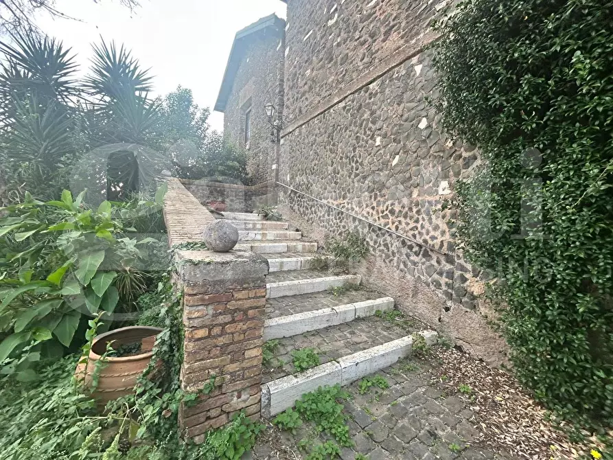 Immagine 12 di Villa in vendita  in Via solfarata, 51 a Roma