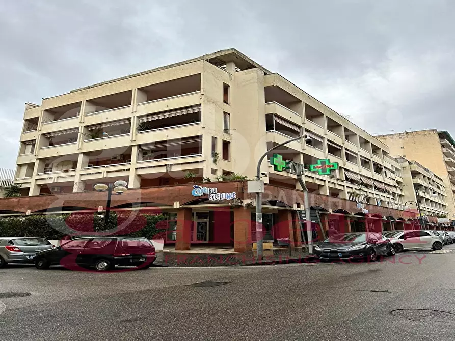 Immagine 1 di Appartamento in vendita  in Corso Umberto I, 221 a Torre Annunziata