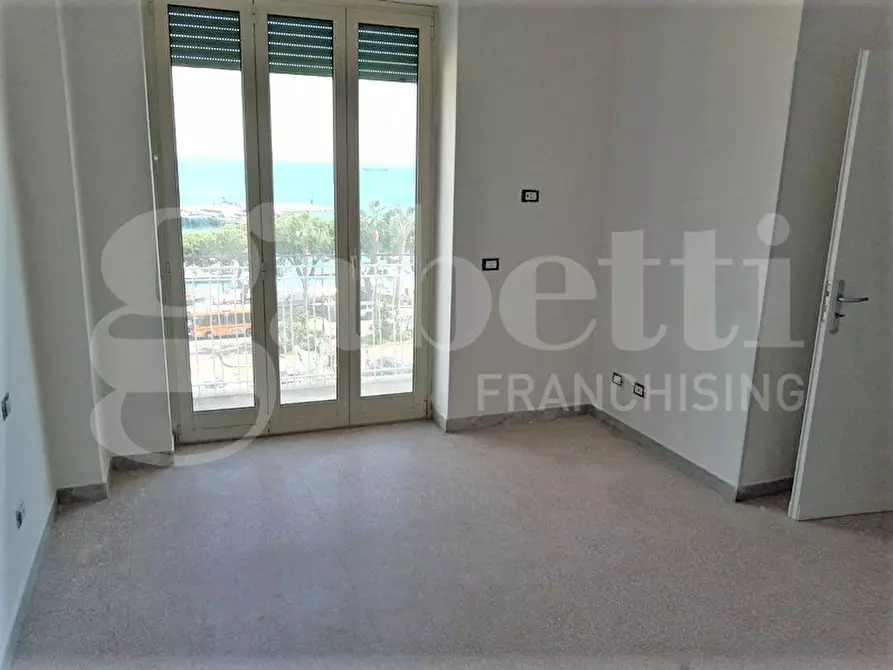 Immagine 8 di Appartamento in affitto  in Piazza Delle Sirene, 27 a Gaeta