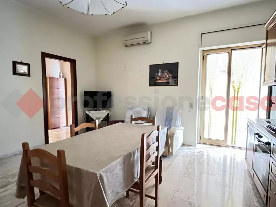 Immagine 10 di Appartamento in vendita  in Via OBERDAN a Monopoli