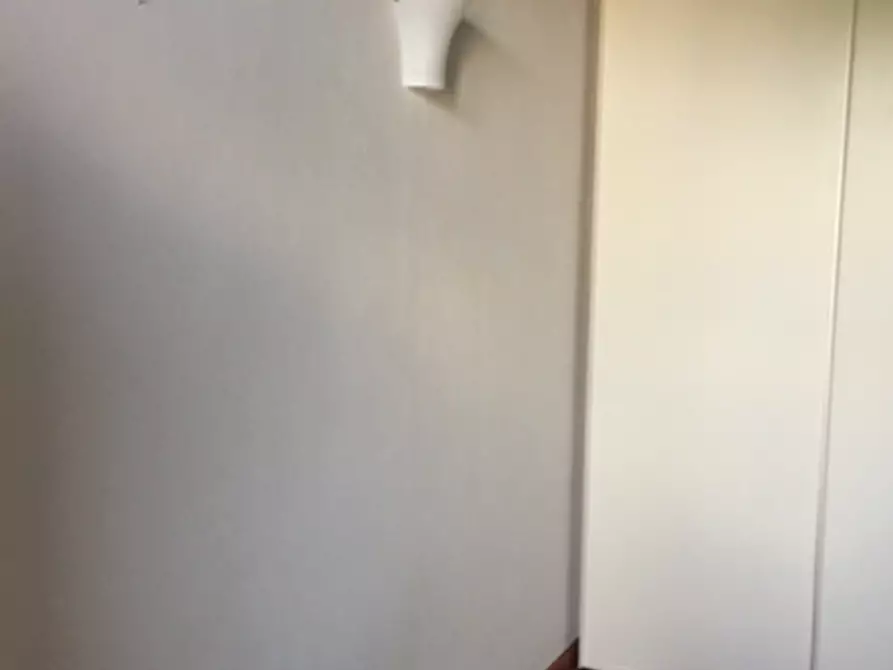 Immagine 13 di Appartamento in affitto  in Via delle cave, 4 a Livorno