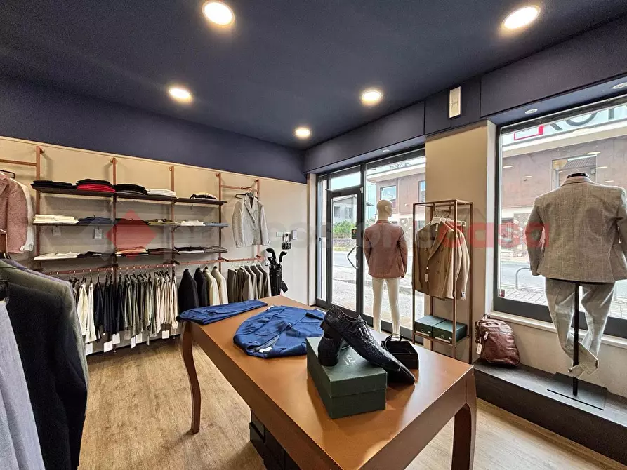 Immagine 7 di Attività commerciale in vendita  in Via Casilina, 4706 a Anagni
