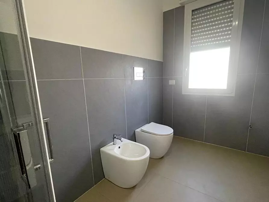 Immagine 7 di Appartamento in vendita  in Viale Teracati, 23 a Siracusa