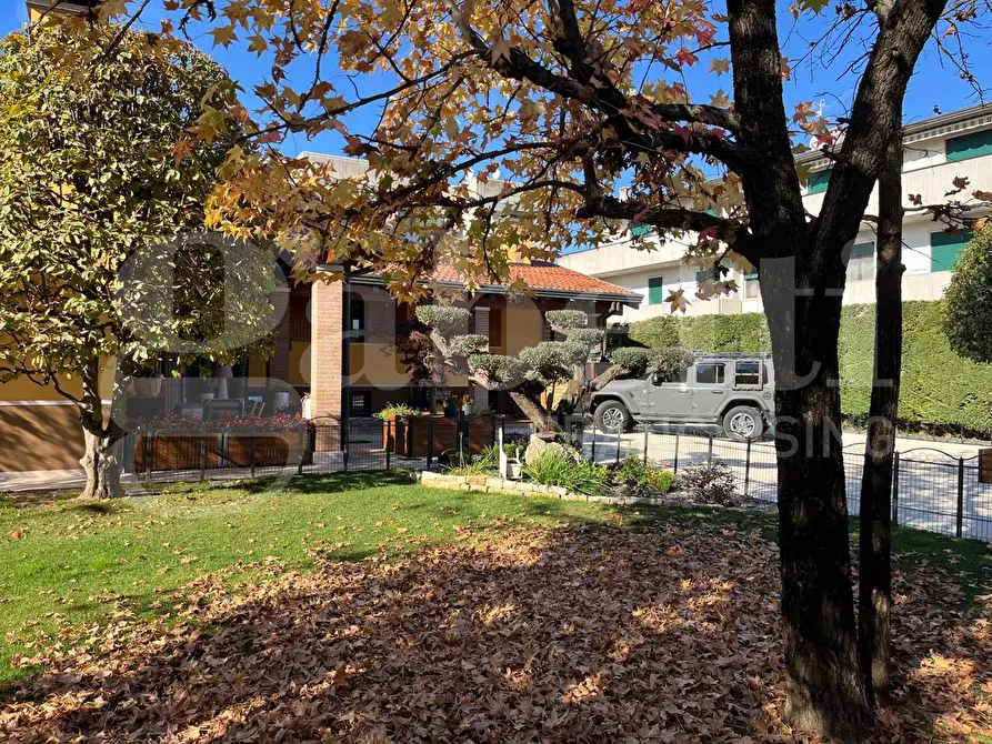 Immagine 2 di Villa in vendita  in Via Andretto Attilio, 4 a Sandrigo