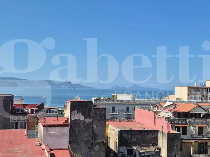Immagine 19 di Appartamento in vendita  in Corso Umberto I, 68 a Torre Annunziata