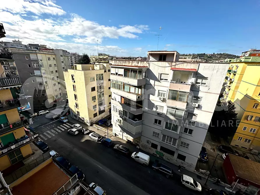 Immagine 21 di Appartamento in vendita  in Via rodi, 4 a Napoli